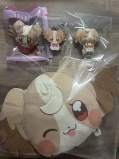 わんだふるぷりきゅあ　こむぎ　映画　ぬいぐるみバッジ　ポーチ
