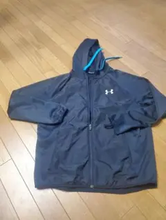 Under Armour ブラックパーカー XL