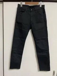ブラック スキニーパンツ