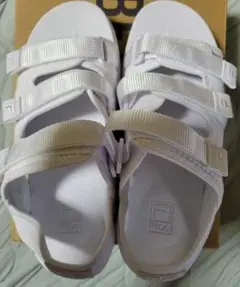 FILA×BE:FIRST  厚底サンダル ホワイト 25cm　ノベルティ付き FILA×BE:FIRST 厚底サンダル ホワイト 25cm ノベルティ付き