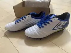 アンブロ　UMBRO 青白　ブルーホワイト　サッカースパイク　新品　25.5cm