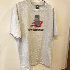 new balance Tシャツ