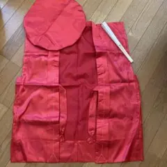 還暦祝い　赤色亀甲模様入りちゃんちゃんこ帽子扇子　三点セット