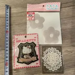 ハローキティ　ワッペン他