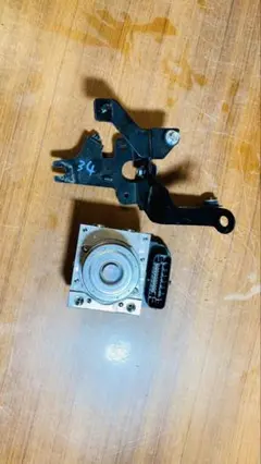 日産 ルークス 5AA-B44A 中古 ABSアクチュエーター