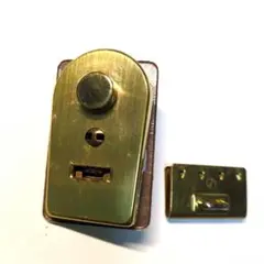 Item thumbnail for item a9323f59-8bac-4cce-819f-205a1f233316