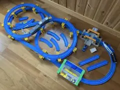 プラレール　まとめ売り　レイアウト　タワー　アーチ踏切　サウンド駅　2種作製可能