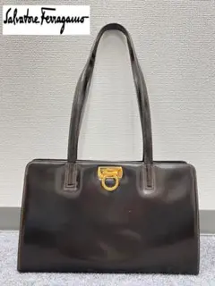 サルヴァトーレフェラガモ Salvatore Ferragamo バッグ