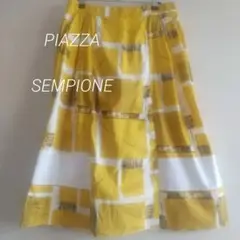 PIAZZ SEMPIONE 抽象画的 イエローフレアスカート ひざ丈