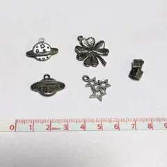 Item thumbnail for item 7a069d4f-9cf3-440f-8c6e-1269f4b89baf