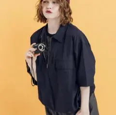 【MUHET】ナイロンハーフジップTシャツ