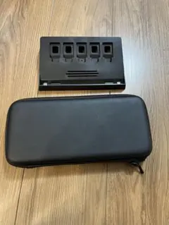美品！Nintendo Switch ゲームカード収納ケース＋横置きスタンド