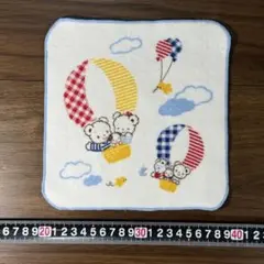 可愛い気球とクマのハンカチ017