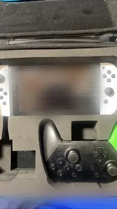 任天堂Switch 白色