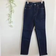 【GU】ストレッチ　ジーンズ　スキニージーンズ