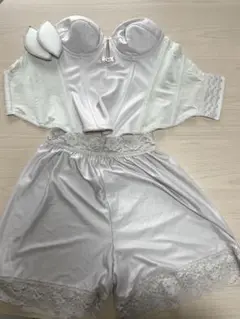 ブライダルブルーム ビスチェ フレアパンツ