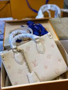 Louis Vuitton ホワイト ショルダーバッグ