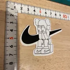 kawsステッカー NIKE