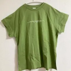 【新品】綿100% magnifique ロゴ入りオリーブグリーンTシャツ