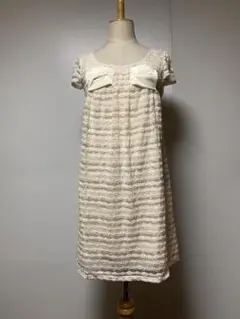 Azalea Rose 半袖ワンピース　表記サイズM・38 新品