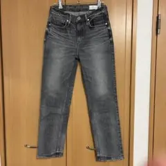 アッパーハイツ　デニムパンツupper hights リップスティックII 22
