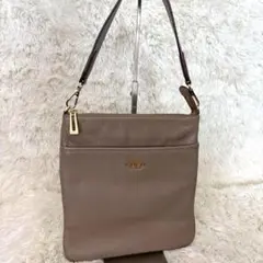COCOCELUX GOLD ショルダーバッグ ベージュ ココセルックス