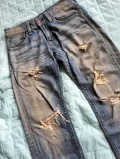 送料込み★EDWINブルートリップ503ダメージ加工ダメージデニム　size28