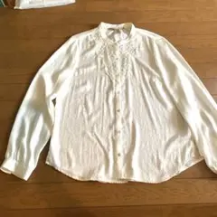 FOREVER 21 レース付きホワイトシャツ Mサイズ