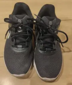 NIKE REVOLUTION スニーカー DC3729-003 23cm