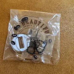 グラニフ　ビューティフルシャドー　アクリルスタンド