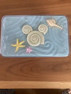 ディズニー缶　海の生き物デザイン容器　空き缶