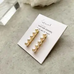 5連パール樹脂ピアス・ピアス・イヤリング