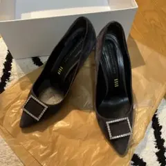 【エクストラオーディナリージェーン】ビジューバックルパンプス