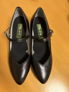 ダンスヒール　黒　ストラップ付き