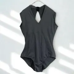 Ballet Rosa グレーのVネックボディスーツ（レオタード）、サイズXL