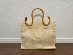 Item thumbnail for item 40041968-cee5-4ac3-80bb-09c2b32d9e70