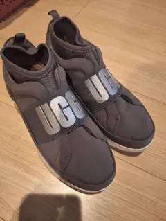 UGG　２回のみ着用超美品