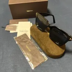 TOM FORDトムフォード サングラスTF1161-K