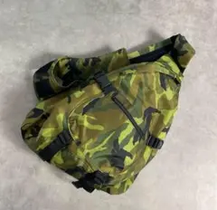 Item thumbnail for item df07ec9b-0a9e-4fde-848e-2ee75a58c78c