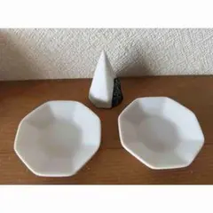 白い八角形の陶器小物入れセット