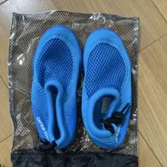 マリンシューズ
