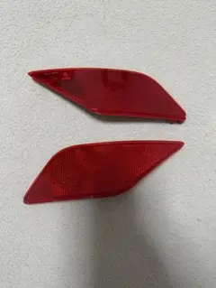 カローラクロス リフレクター 純正品