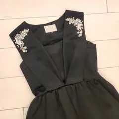 ‼️Chestyワンピース‼️ビジュー付き(ブラック)