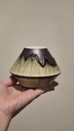 Item thumbnail for item f0020ab7-892b-4f08-8d6b-3b6e6dfd18f8