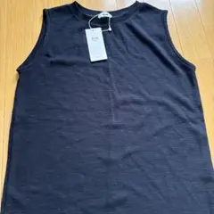 コエ　新品未使用品　紺色　タンクトップ