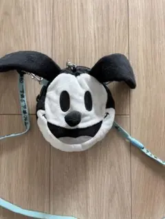 オズワルド顔型ポーチ