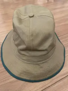 Item thumbnail for item 70be6037-e1e7-4a89-8a17-84c884e94101