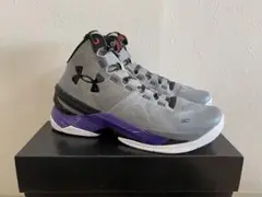 UNDERARMOUR CURRY2