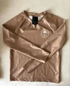 H&M ラッシュガード　120/130 キッズサイズ １回のみ使用