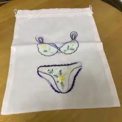 刺繍入り巾着ポーチ　ベトナム　旅行